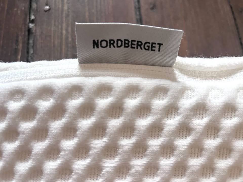 Surmatelas IKEA NORDBERGET (180x200 cm), Matelas, Comme neuf, Enlèvement, 180 cm