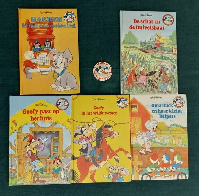5 vintage boekjes uit de Disney Boekenclub + originele badge, Ophalen of Verzenden, Zo goed als nieuw