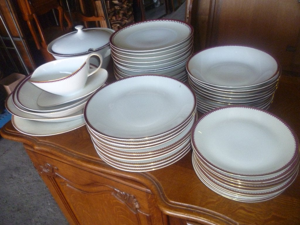 EETSERVIES PORCELEIN, Ophalen
