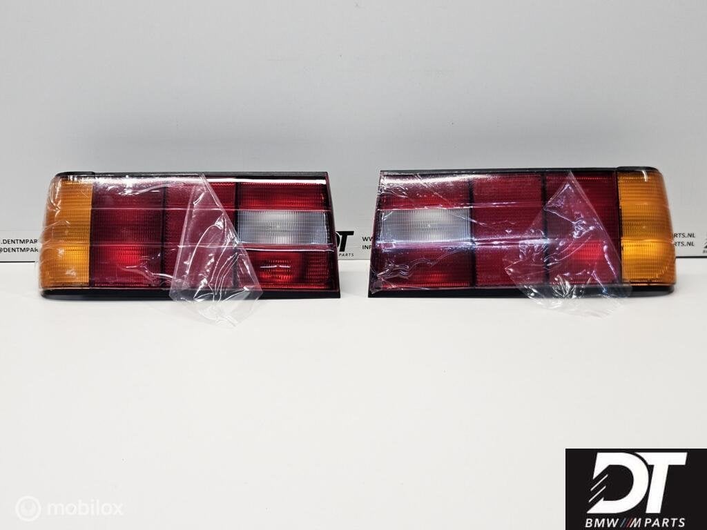 Achterlichten set BMW E30 63211386941 63211386944, Neuf, Enlèvement ou Envoi, BMW, BMW