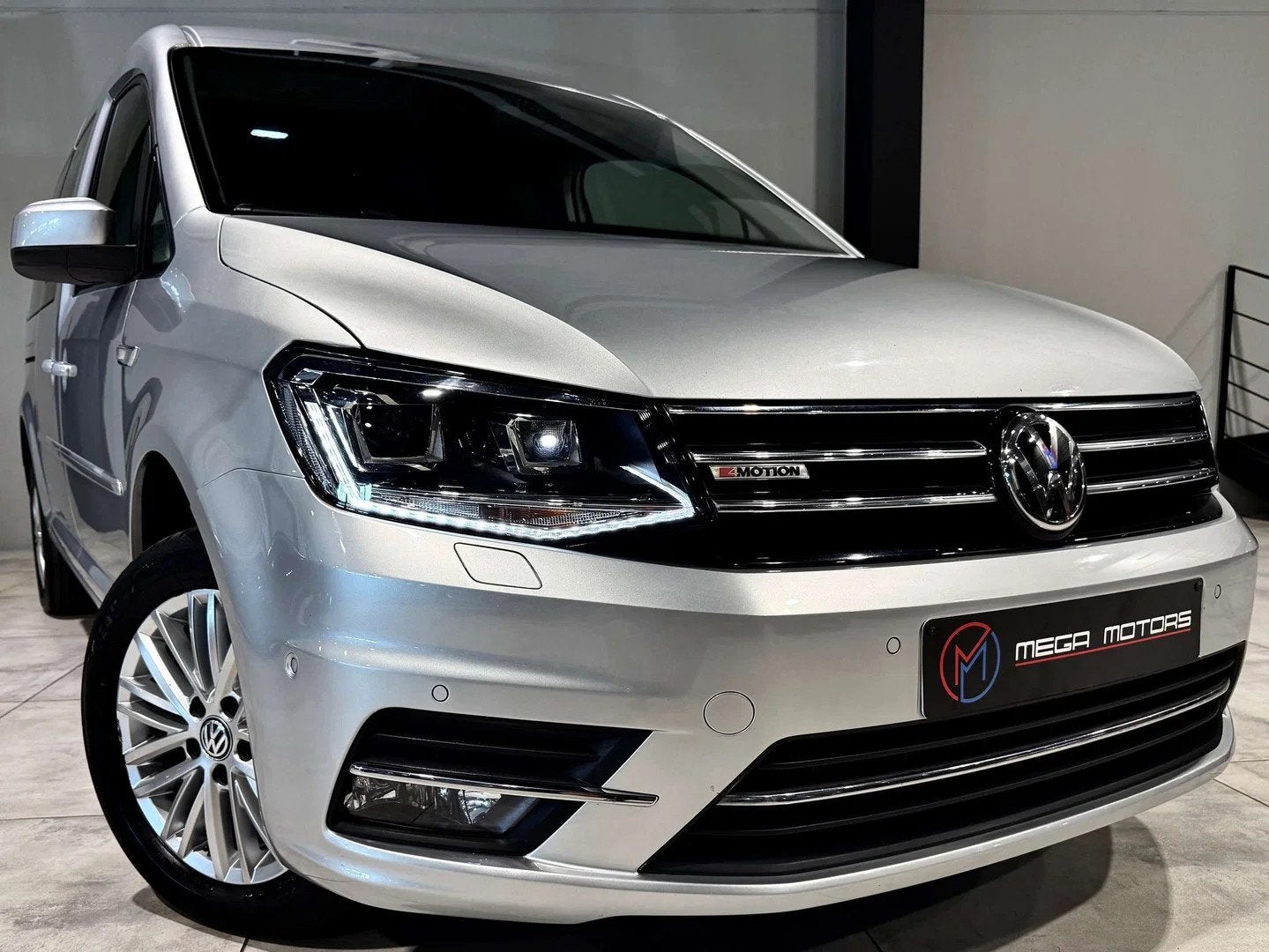 Volkswagen Caddy 2.0 TDi 150CV 4MOTiON LONG CHASSiS 7PLACES, Phares entièrement LED, Achat, Entreprise, 7 places
