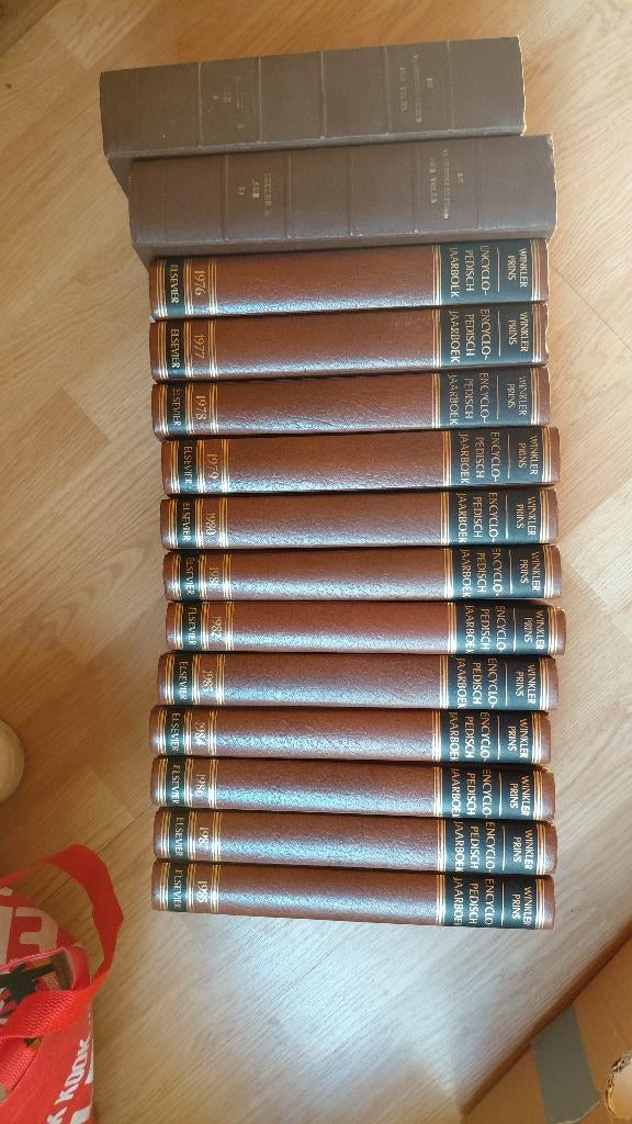leren look boeken volledige set, Boeken, Encyclopedieën, Ophalen, Gelezen, Overige onderwerpen, Complete serie