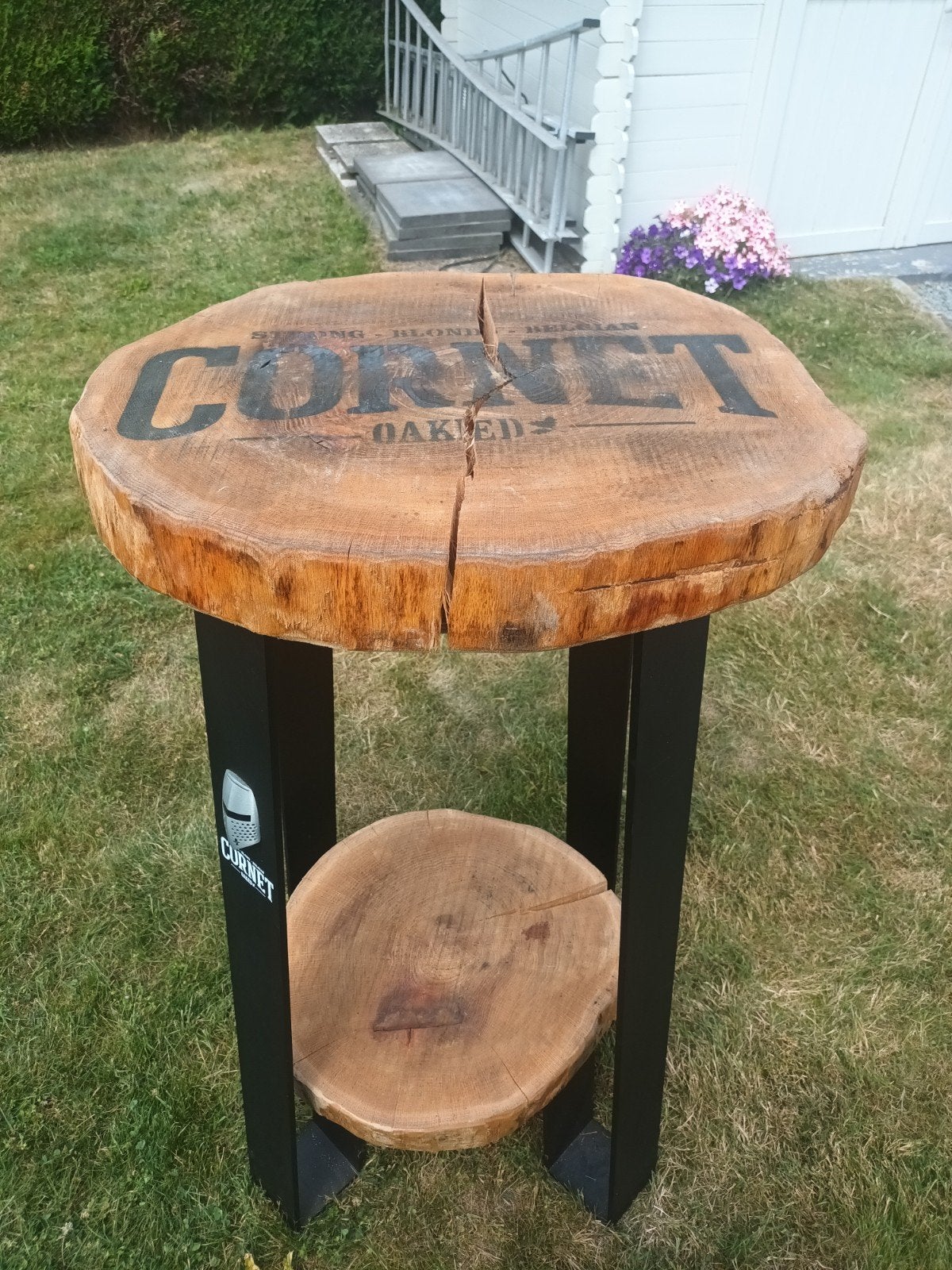 Table Cornet, Enlèvement