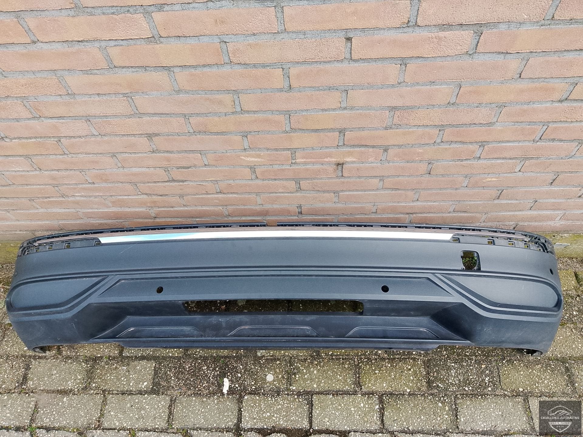 VW Tiguan 5NA Facelift 20-24 Achterbumper Onderste 4xPDC Ori, Auto-onderdelen, Gebruikt, Volkswagen, Volkswagen AG, Vw@volkswagen.de