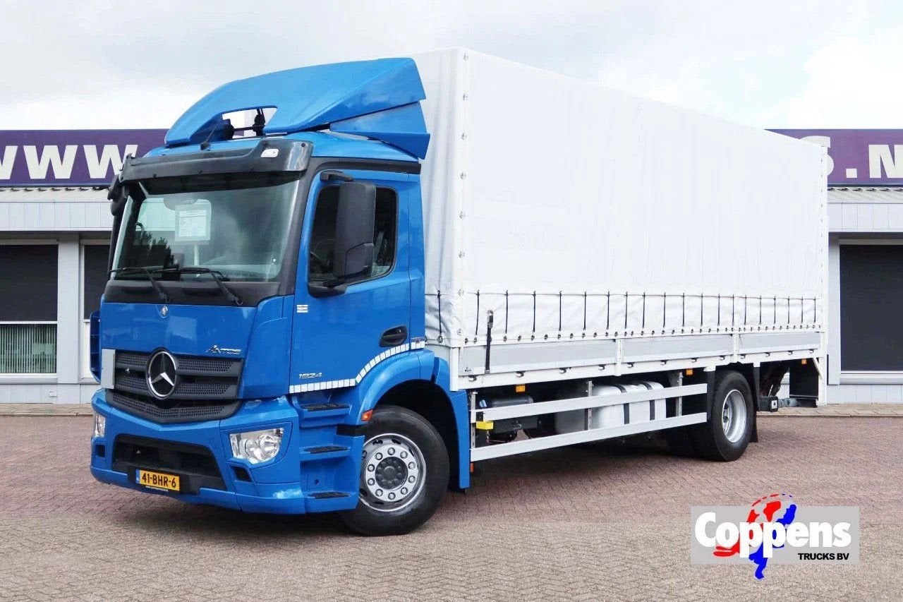 Mercedes-Benz Antos 1924L Huif + Klep Dhollandia 2000 KG Eur, Auto's, Automaat, Wit, Mercedes-Benz, Bedrijf