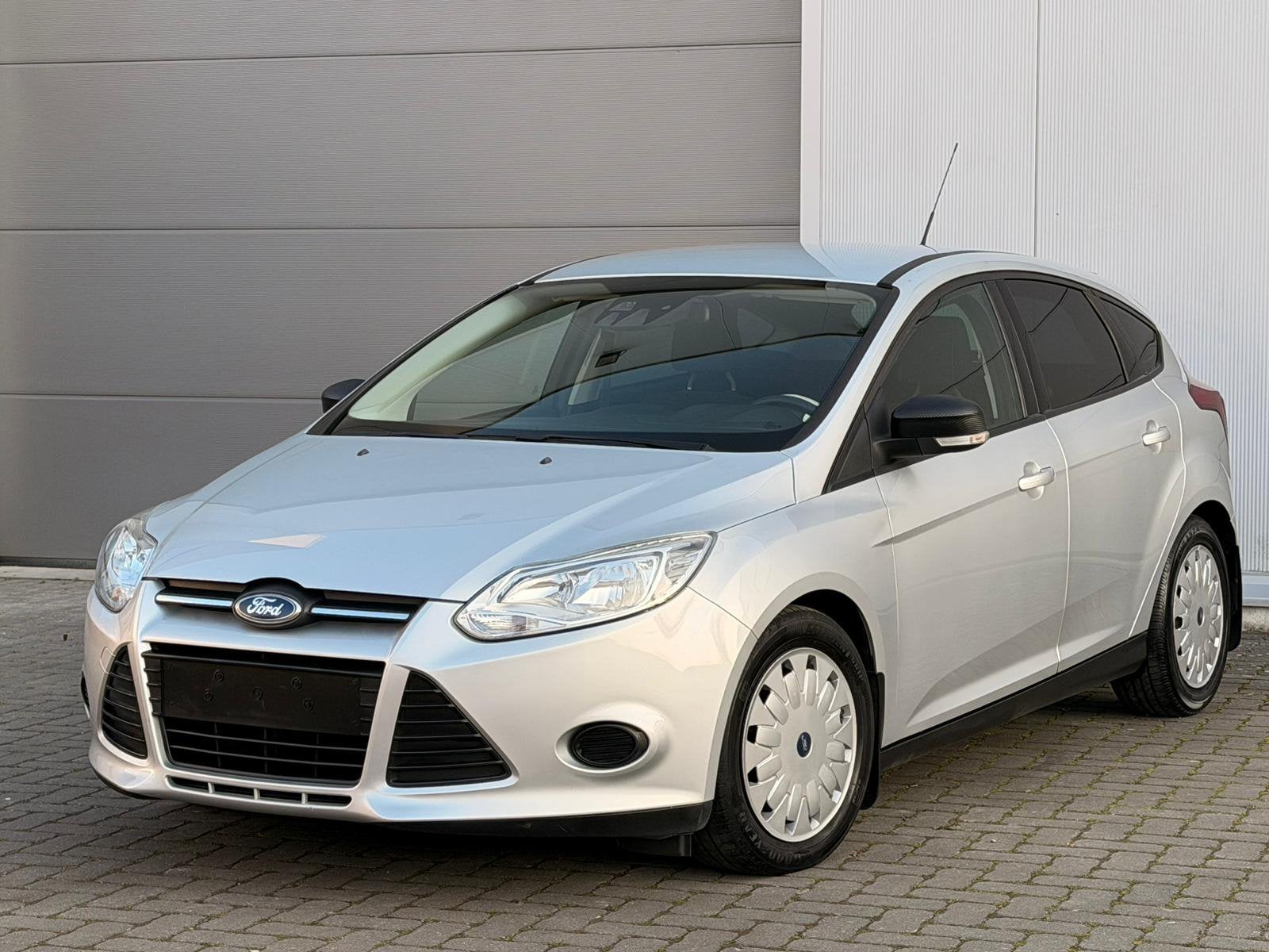 FORD FOCUS 2013 DIESEL 1.6 198.000KM EURO5, Auto's, Focus, Euro 5, Bedrijf, 5 deurs