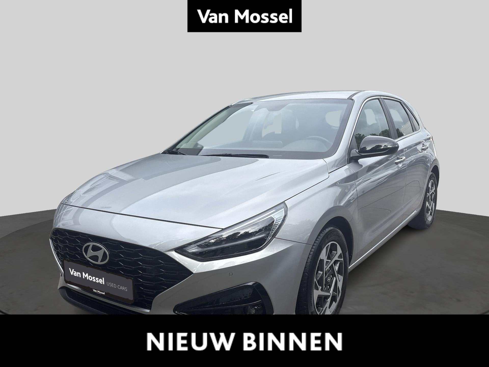 Hyundai i30 N Hyundai i30 TECHNO AUTOMAAT, Auto's, Stof, Gebruikt, Berline, Zilver of Grijs