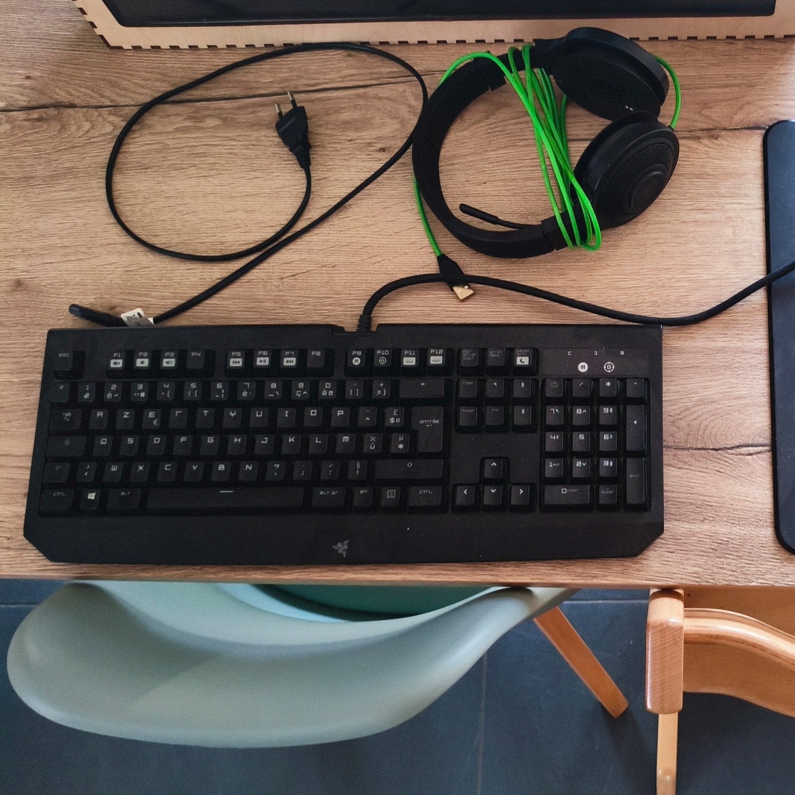 Razer Keyboard, Headset, Mousepad en Muis, Ophalen