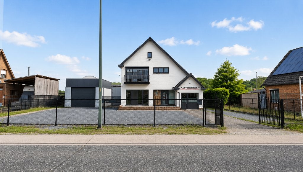TE HUUR | Handelspand + woning + magazijn (PAAL-BERINGEN), Ophalen