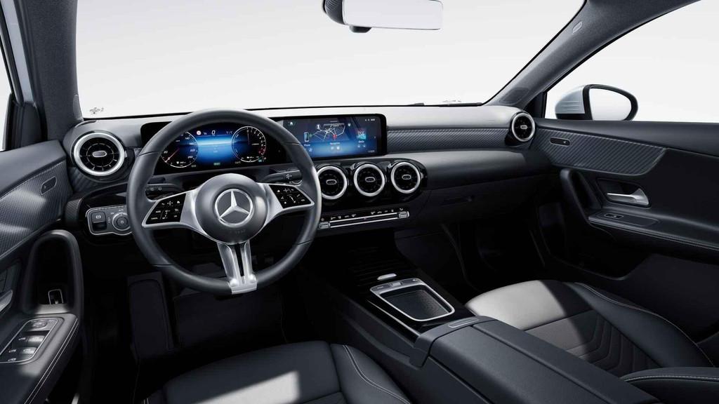 Mercedes-Benz A-klasse 250 e Hatchback Business Line | Smart, Stof, Gebruikt, 16 kWh, 5 zetels