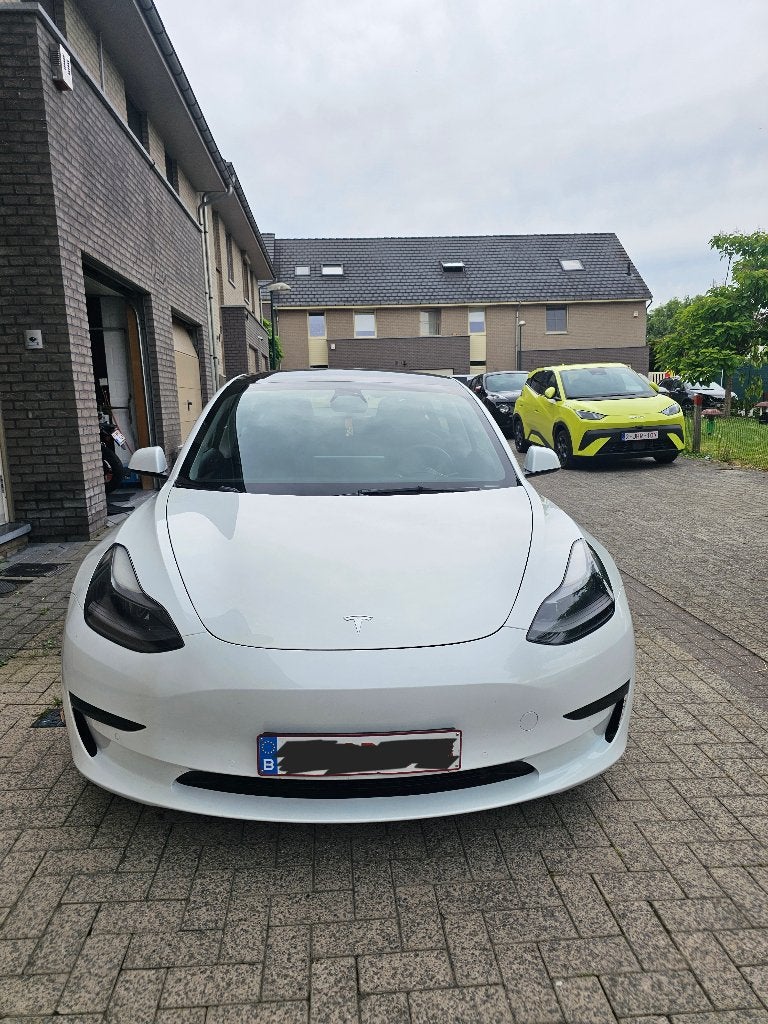 Tesla Model 3 RWD, Cuir, Achat, 4 portes, Carnet d'entretien