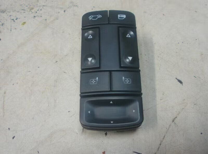RAAMSCHAKELAAR LINKS VOOR Opel Vectra C Caravan (09135952), Bahnhofsplatz 65423 Rüsselsheim am Main, DE, Gebruikt, Opel, Opel Automobile GmbH