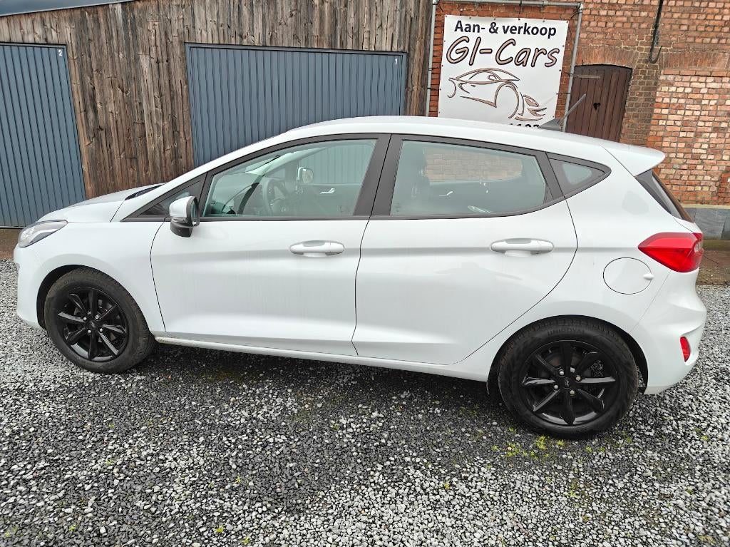 ford fiesta 1.1 Benzine CARPLAY, Auto's, Voorwielaandrijving, Stof, https://public.car-pass.be/vhr/8fc5ebbd-baa1-435e-9fb4-8d14af0d15a9