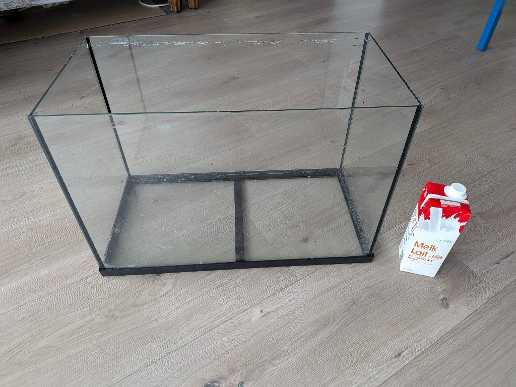 Aquarium van 60 liter, Dieren en Toebehoren, Vissen | Aquaria en Toebehoren, Ophalen, Pomp, Zo goed als nieuw, Leeg aquarium