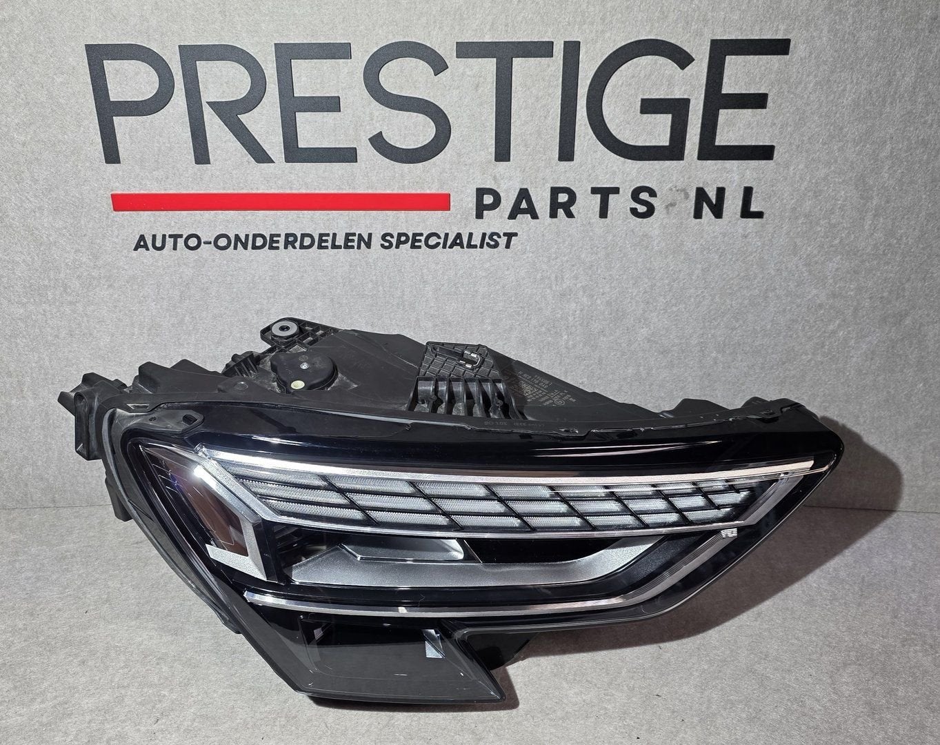 Koplamp Audi A3 8Y S3 Facelift MATRIX LED Rechts 8Y0941036H, Gebruikt, -, Ophalen of Verzenden, -