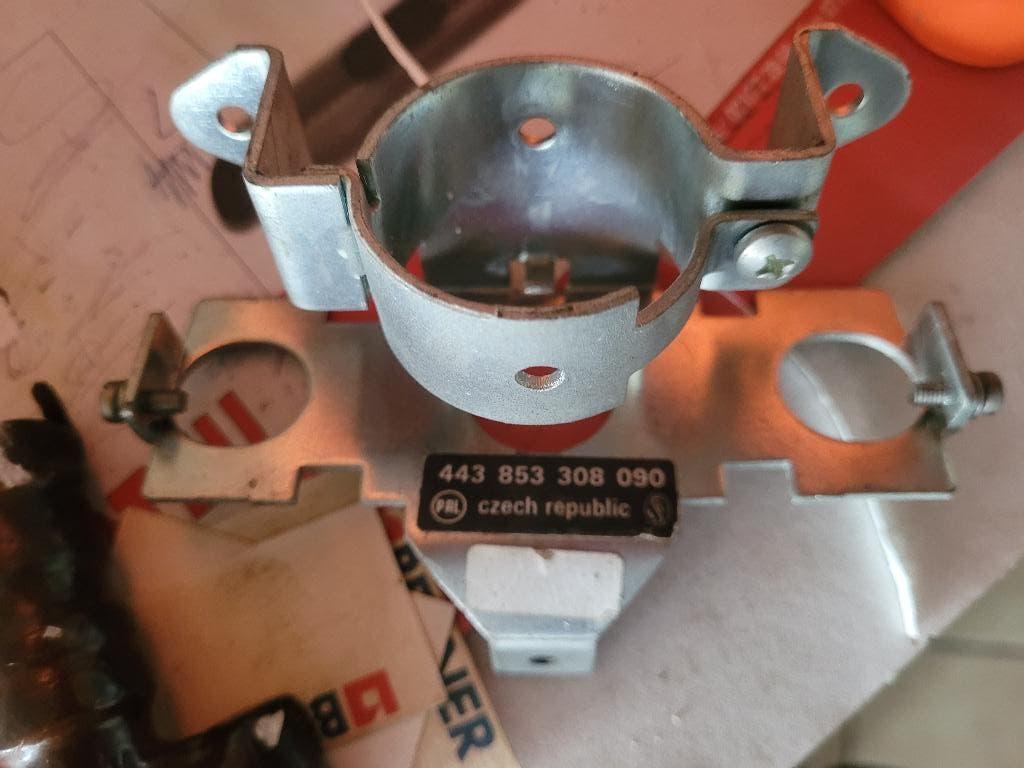 Support de Fixation Klaxon Škoda Favorit/Felicia NEUF, Autos : Pièces & Accessoires, Enlèvement, Neuf, Skoda