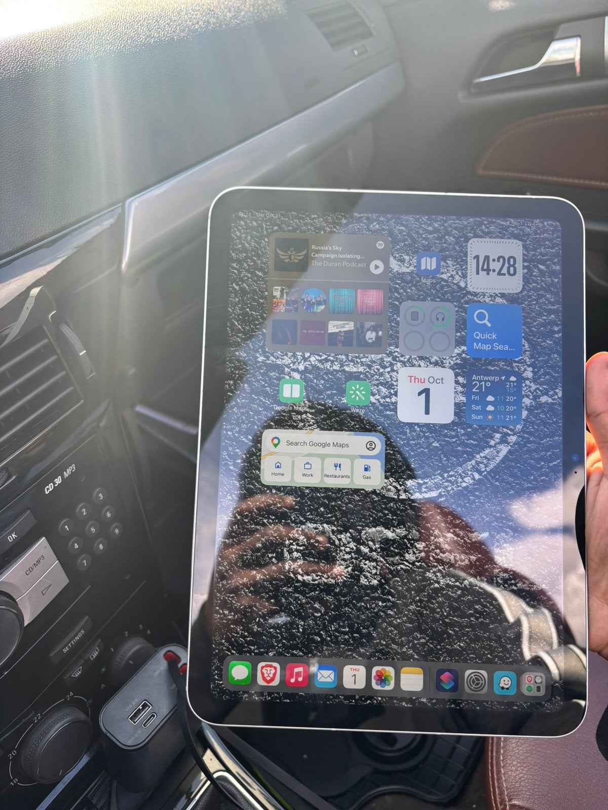 Apple ipad 10e 2022 met hosje, Computers en Software, 10 inch, Apple iPad, Ophalen of Verzenden, Zo goed als nieuw
