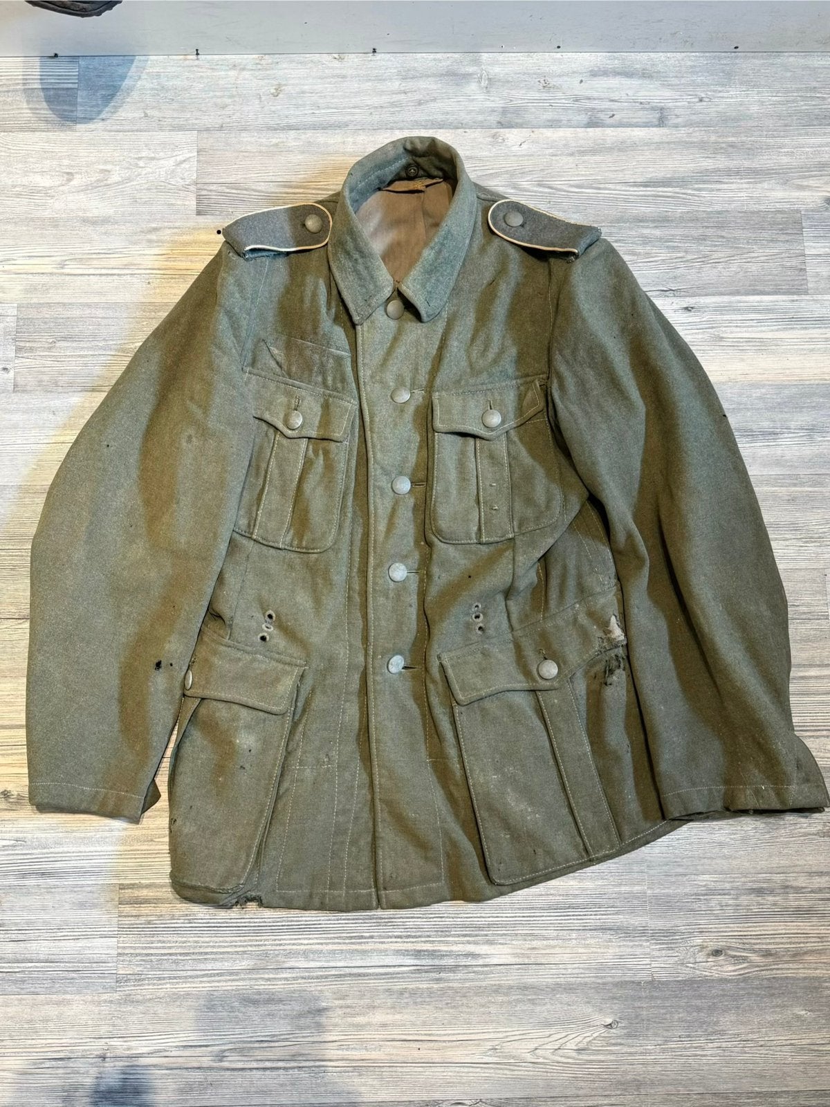 Duitse Wehrmacht M40 jas ww2, Ophalen of Verzenden, Landmacht, Kleding of Schoenen