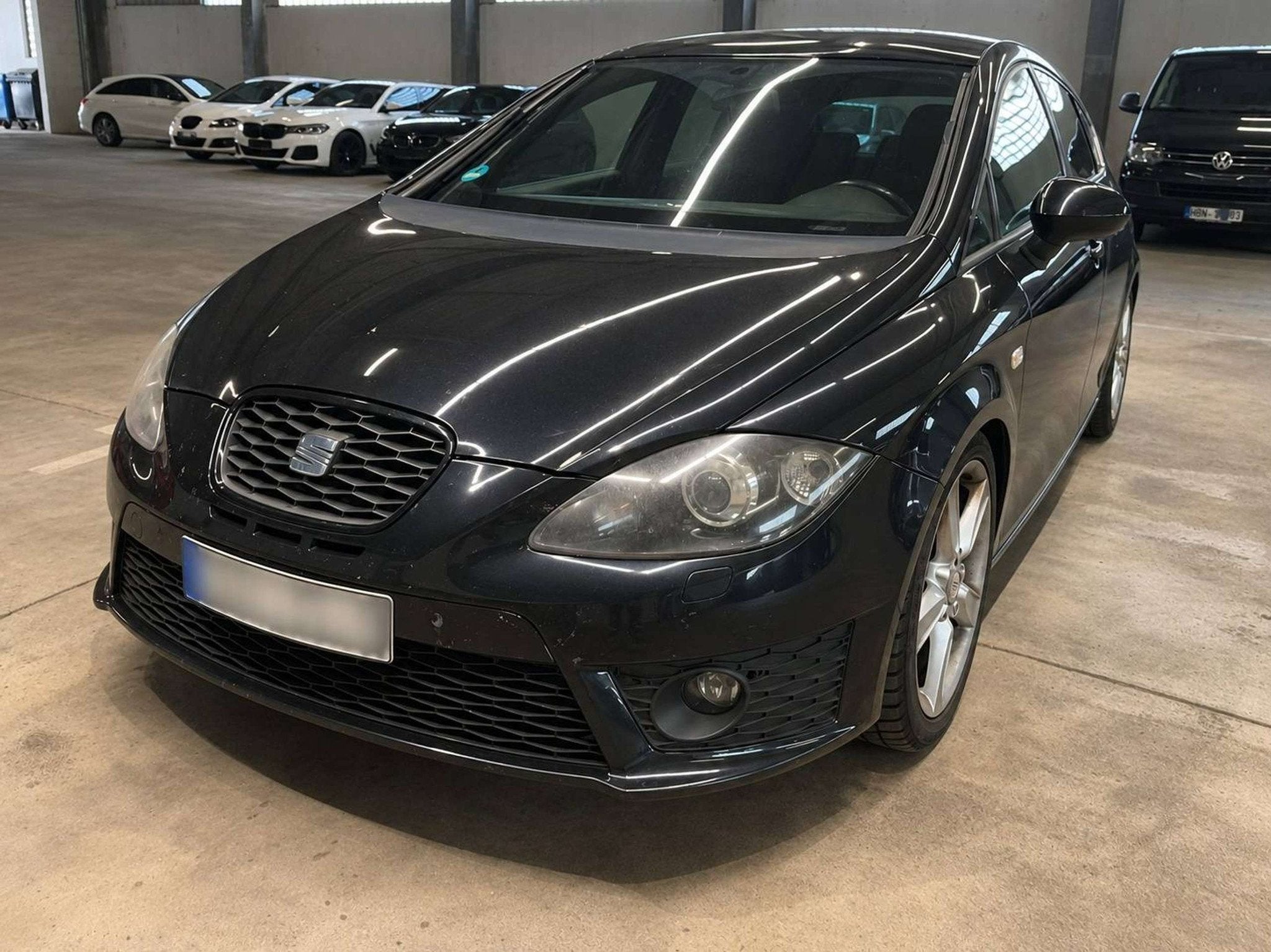 SEAT Leon 2.0 Turbo 16v FSI Cupra BI-XENON / 241 CV / NAVI /, Autos, Rouge, Achat, Entreprise, Noir