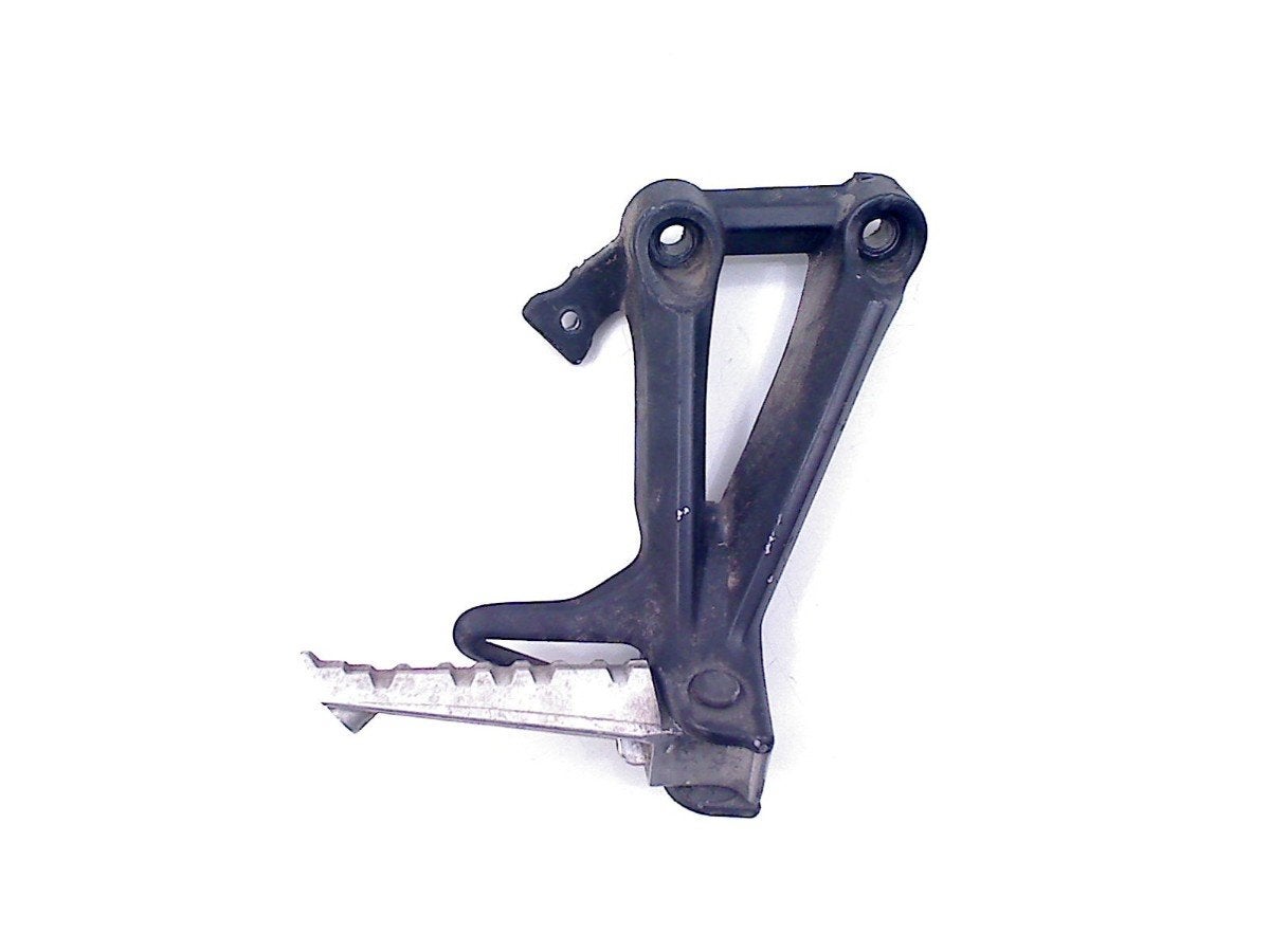 REPOSE PIEDS SUPPORT ARRIÈRE DROIT Yamaha, Dhr. S. di Majo, Utilisé, Info@cama-motorparts.nl, P.J. Troelstraweg 8 8
3144 CX  MAASSLUIS, NL
