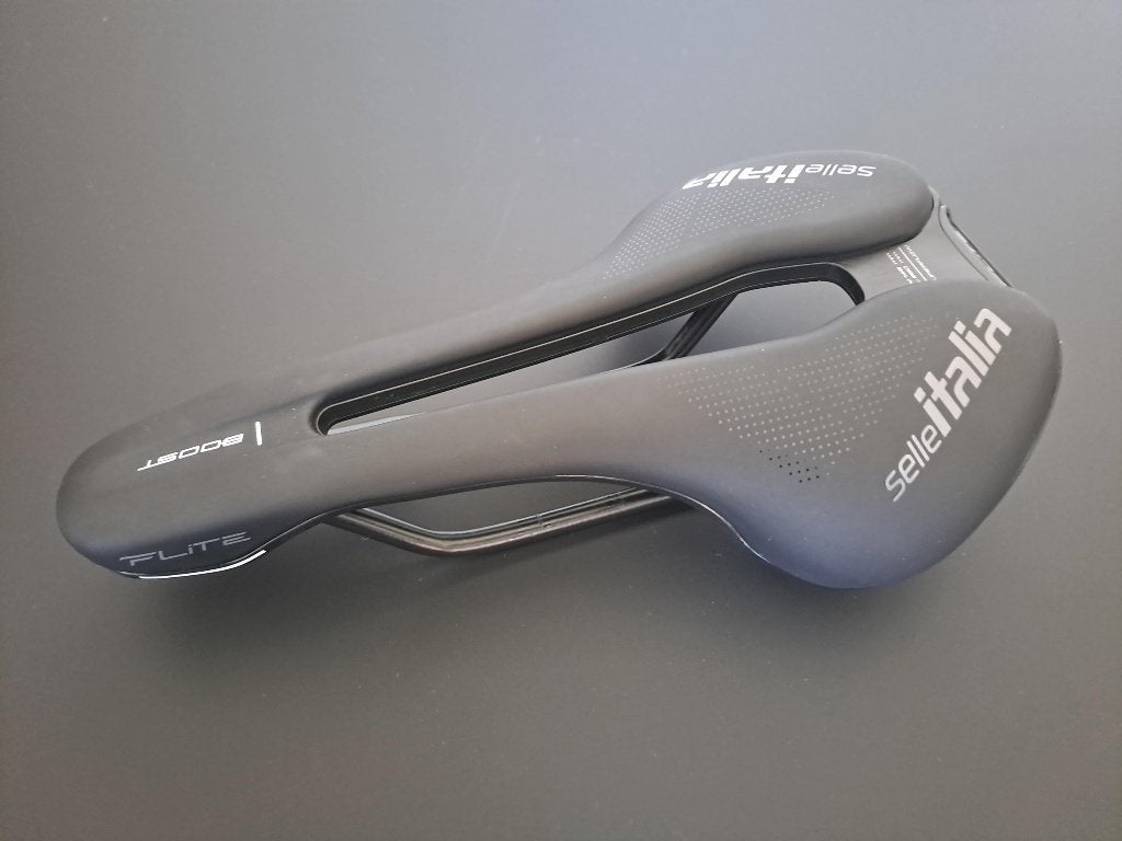Selle Italia Flite Boost TM Superflow L3 fietszadel zwart, Vélos & Vélomoteurs, Vélos Pièces, Comme neuf, Selle, Autres matériaux