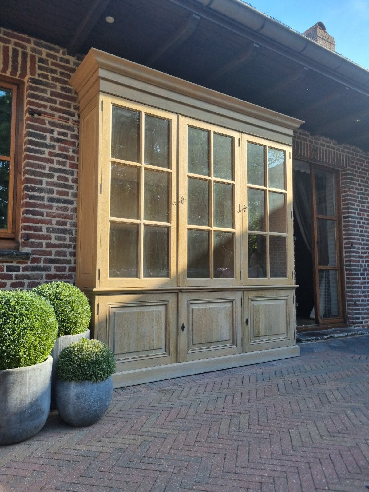 Eiken buffetkast/vitrinekast art.145/26, Ophalen, Gebruikt, ., Eikenhout