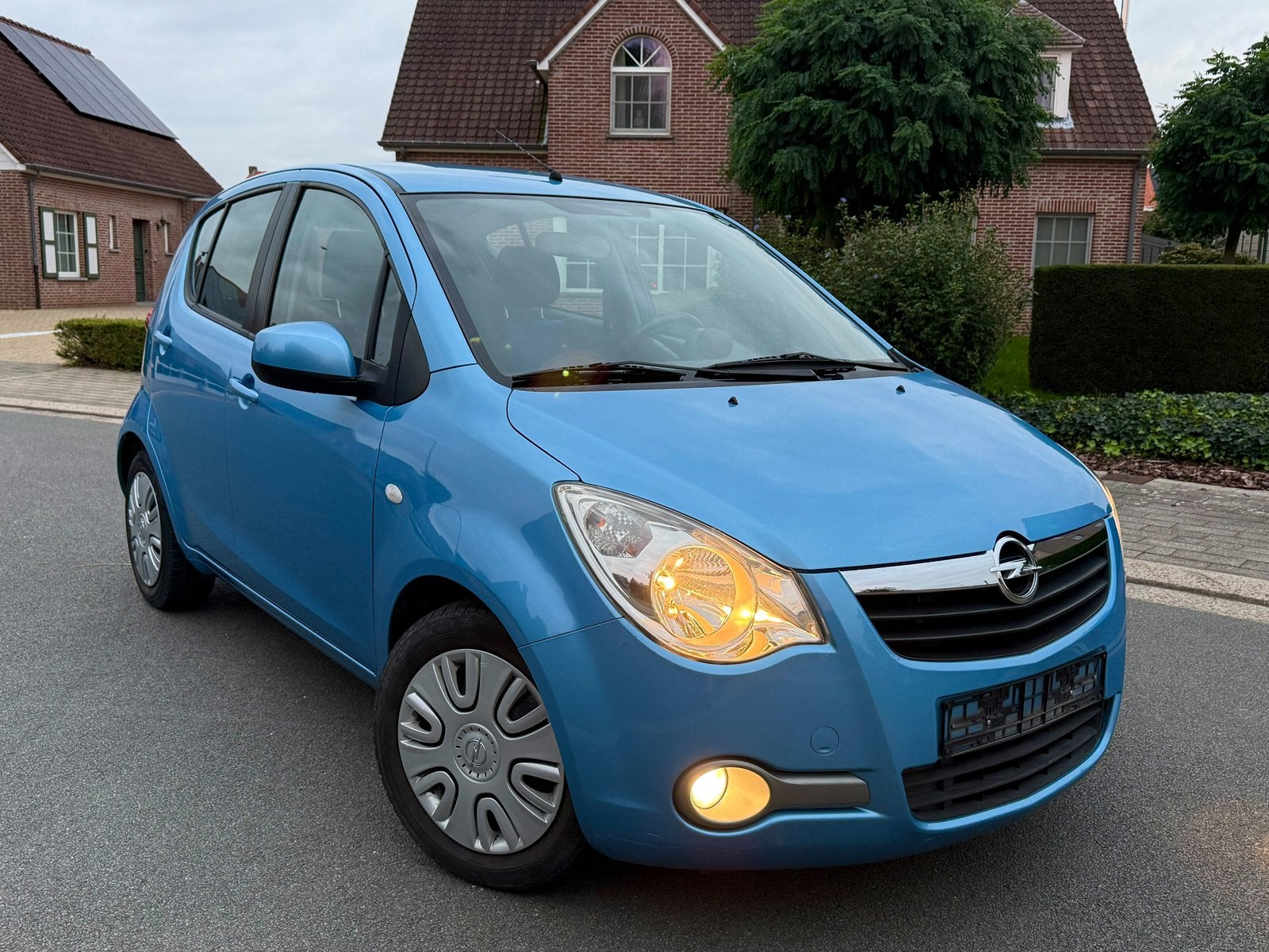 Opel Agila 1.2 benzine, 1242 cm³, Achat, 63 kW, Boîte manuelle