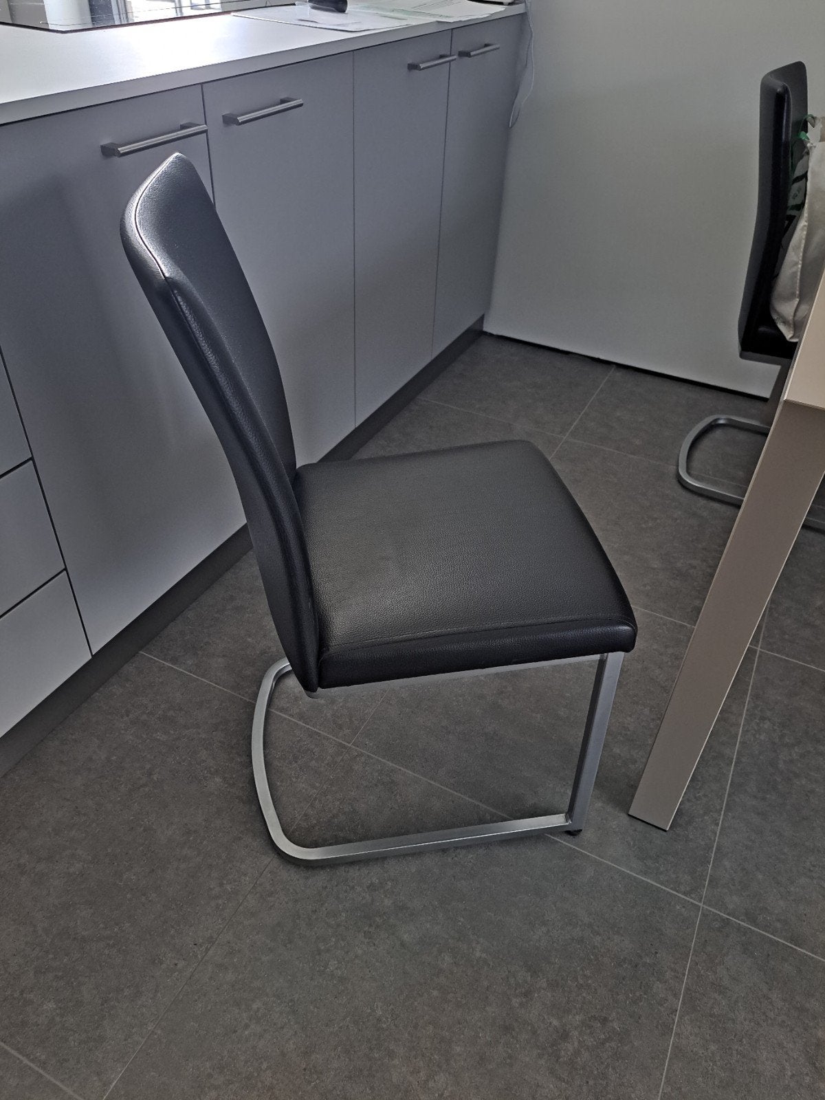 Sièges en cuir 4 pièces, Enlèvement