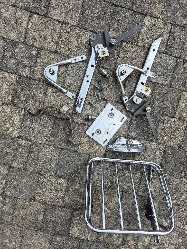 Harley Davidson bagagedrager met rugleuning, nr plaat houder, Motoren, Ophalen, Gebruikt
