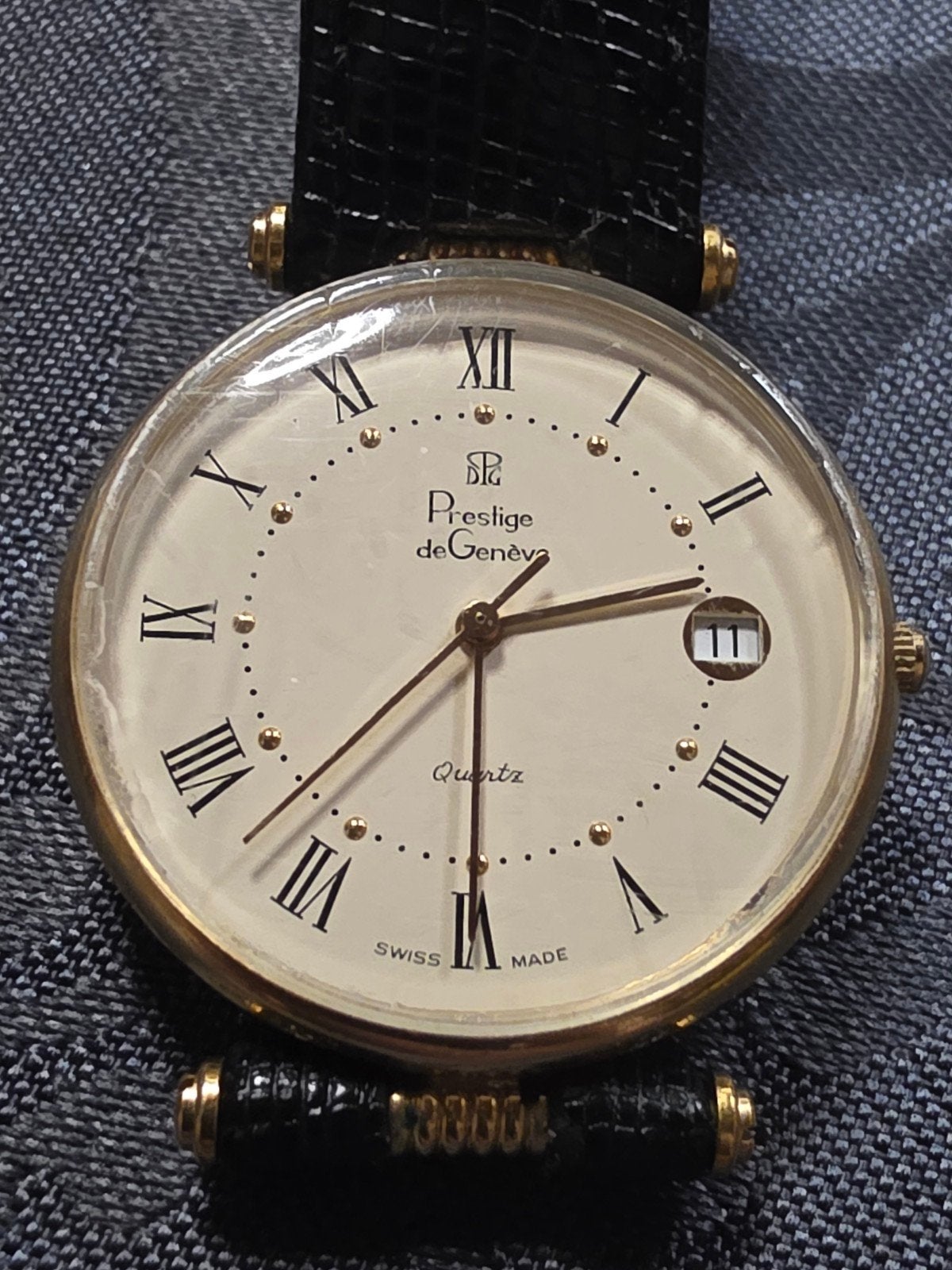 Montre prestige Genève or 18k, Bijoux, Sacs & Beauté, Montre-bracelet, Autres marques, Cuir, Comme neuf