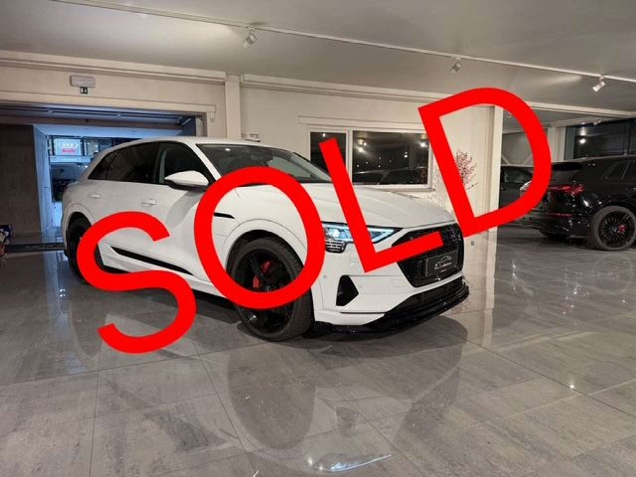 Audi Q8 e-tron SOLD BIJ GARAGE VRIENS YVES BV! (bj 2023), Auto's, Audi, Automaat, 397 km, 230 kW, Gebruikt
