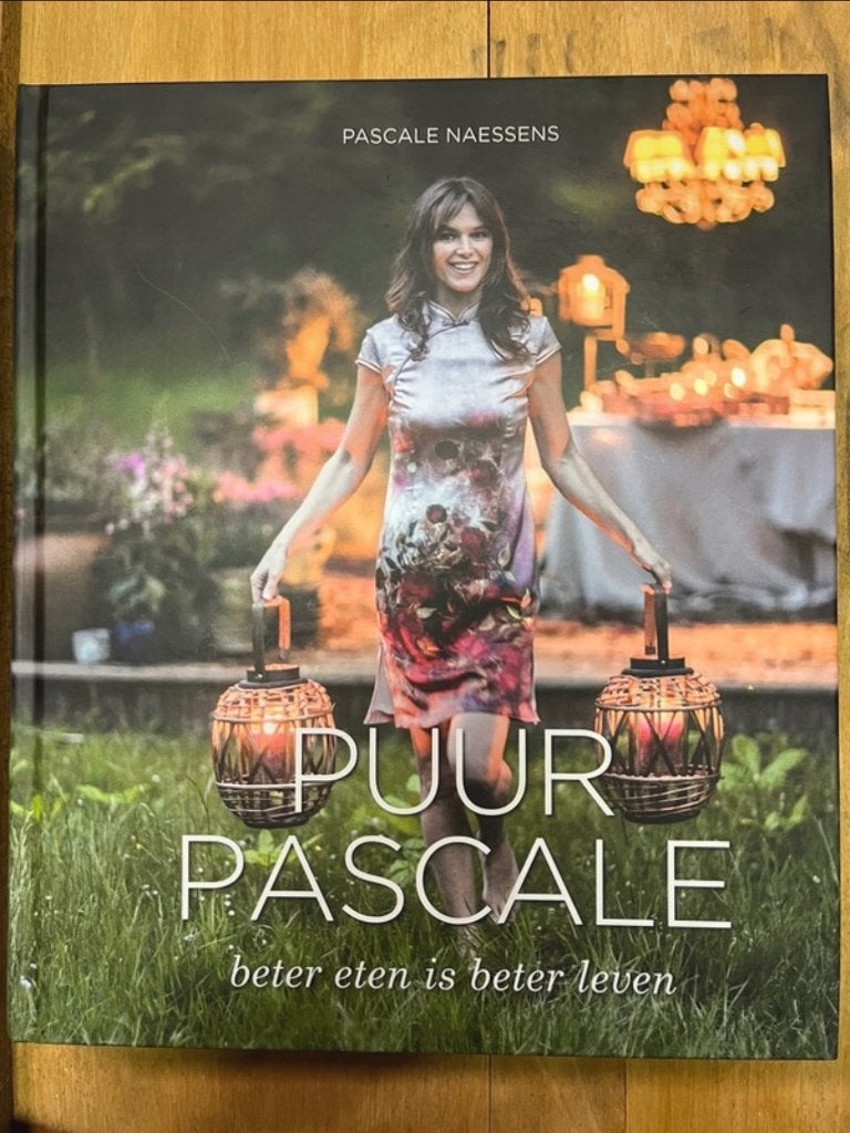 Verschillende (kook)boeken, Plat principal, Pascale Naessens, Comme neuf, Enlèvement