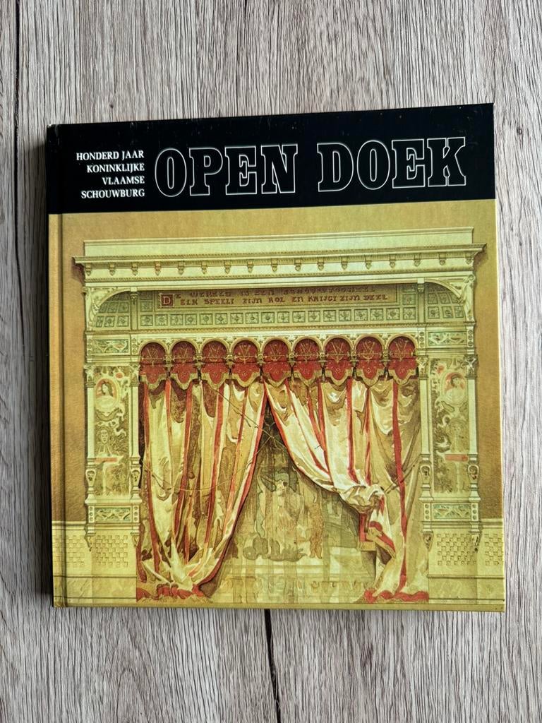 Open Doek. Honderd jaar Koninklijke Vlaamse Schouwburg, Ophalen, Zo goed als nieuw