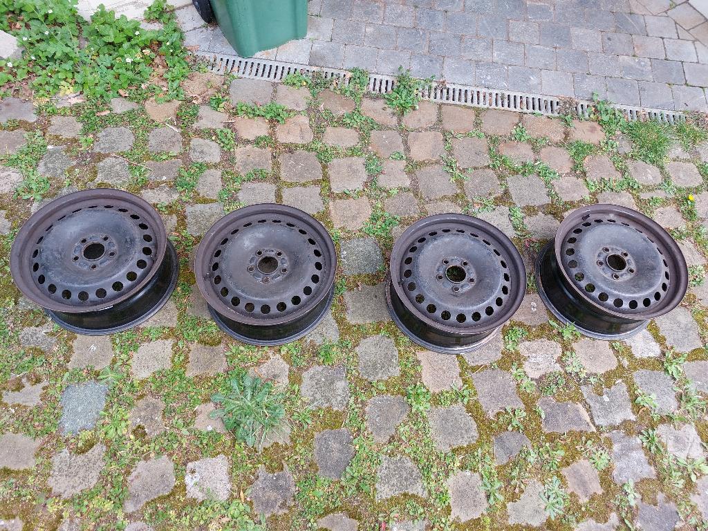 Volvo stalen velgen R16, Auto-onderdelen, Banden en Velgen, Ophalen, Gebruikt, Velg(en), 16 inch
