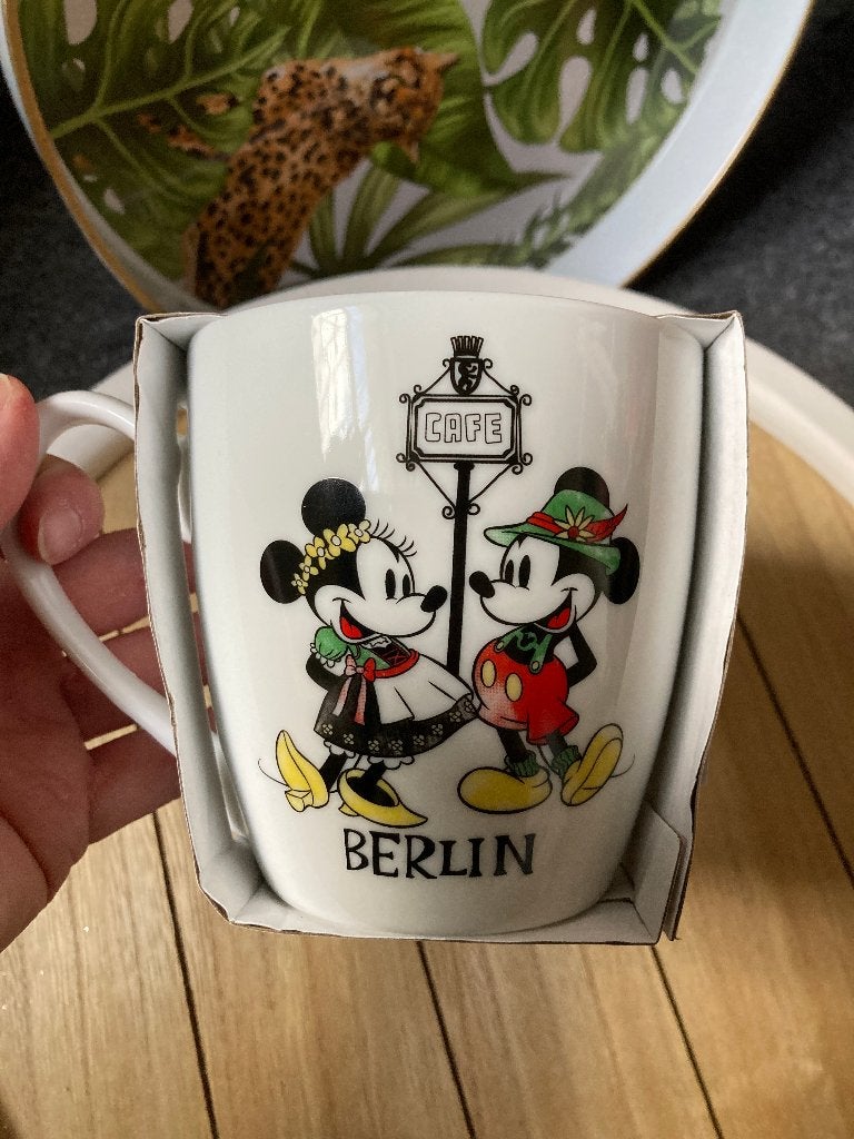 Nieuwe Mickey & Minnie Mouse ( Disney ) mok - Berlijn, Enlèvement ou Envoi, Mickey Mouse, Neuf, Service