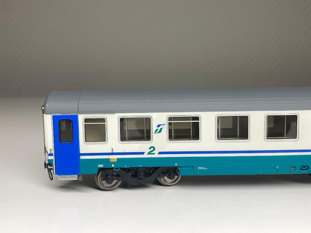 ACME 50321 - Voiture de tourisme UIC-Z - FS, Enlèvement ou Envoi, Comme neuf, Courant continu ou Courant alternatif, Wagon