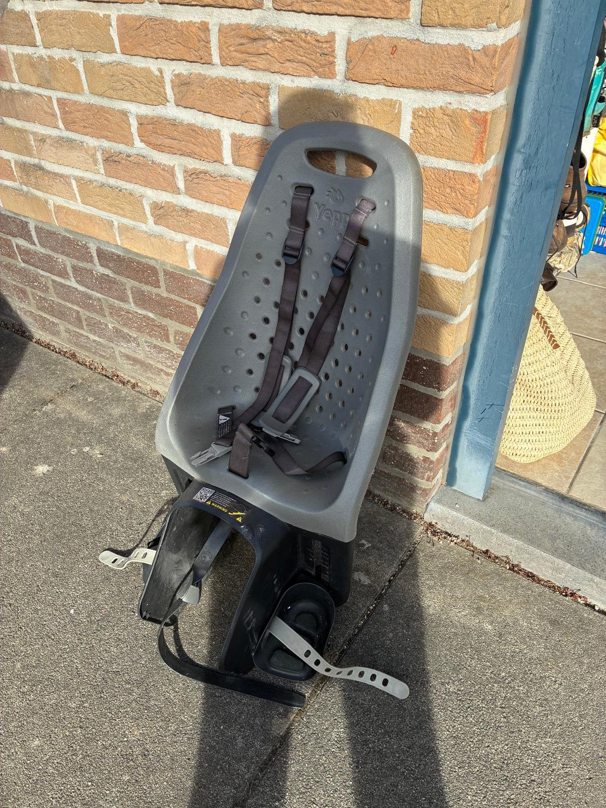 Fietsstoeltje Yepp, Ophalen, Zo goed als nieuw