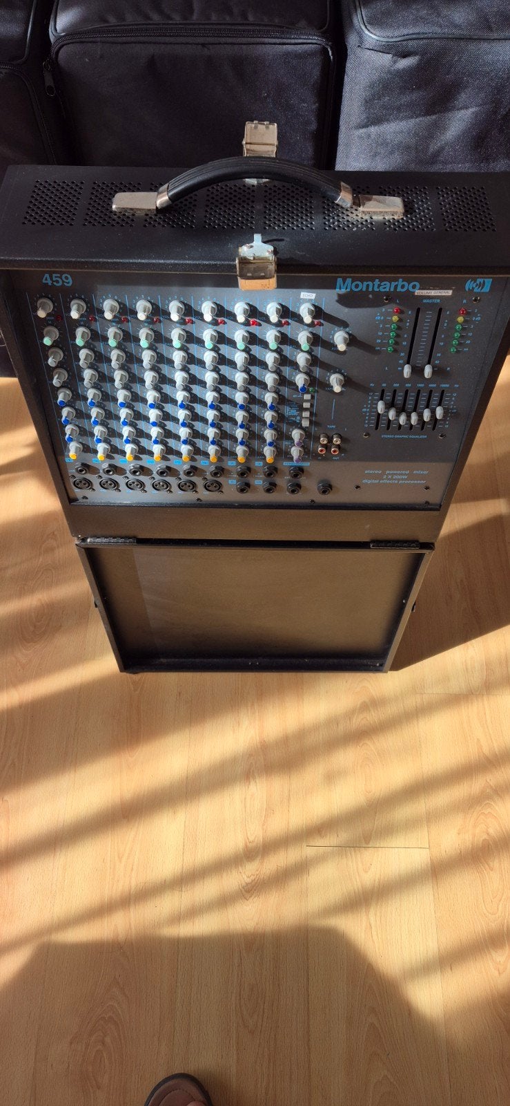 Montarbo 459 Table de mixage, Musique & Instruments, Enlèvement, Utilisé