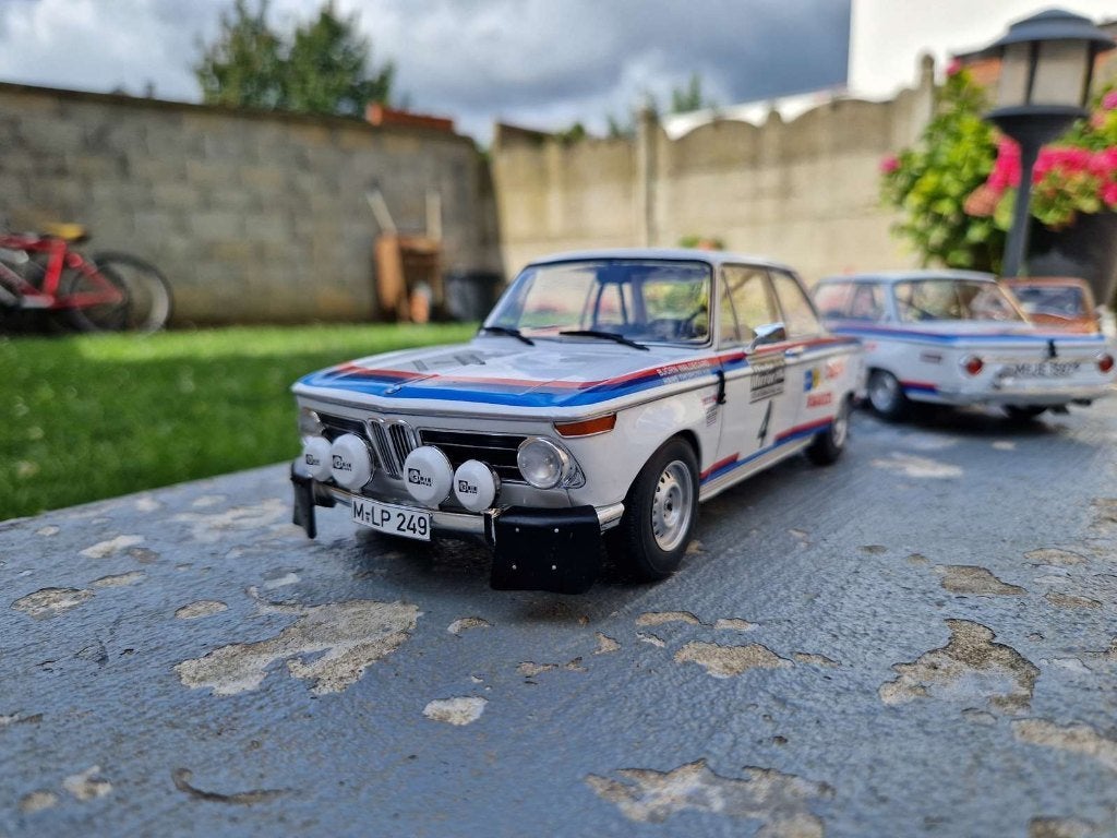 BMW 2002 Nr. 4 Rally RAC de 1973 - Échelle 1/18 - PRIX : 79€, Enlèvement ou Envoi, Neuf, Voiture, Autres marques
