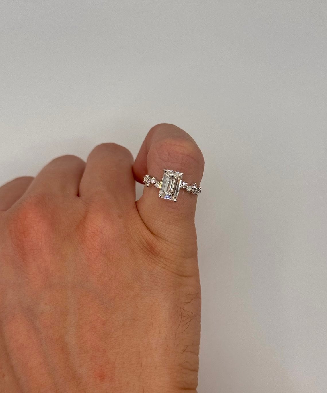 Bague exclusive en or 14 carats et diamant de 2,19 carats, Enlèvement ou Envoi, Comme neuf, Or