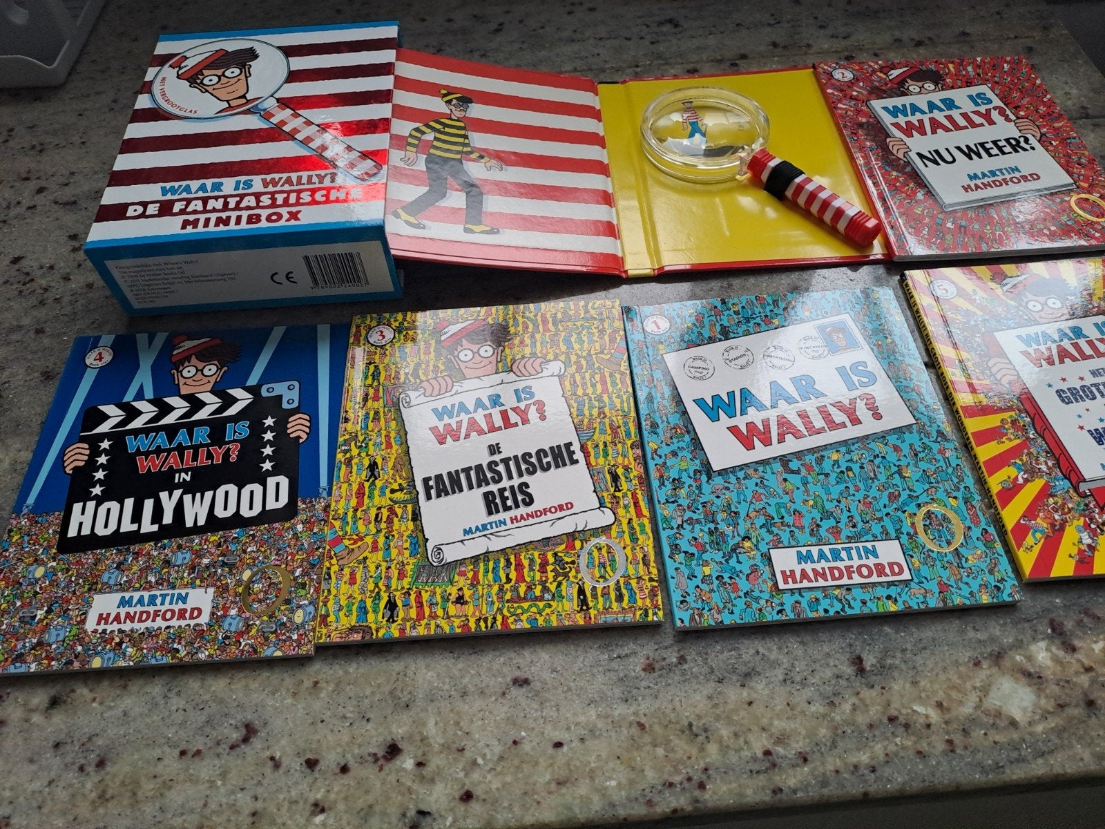 Waar is Wally?, Ophalen