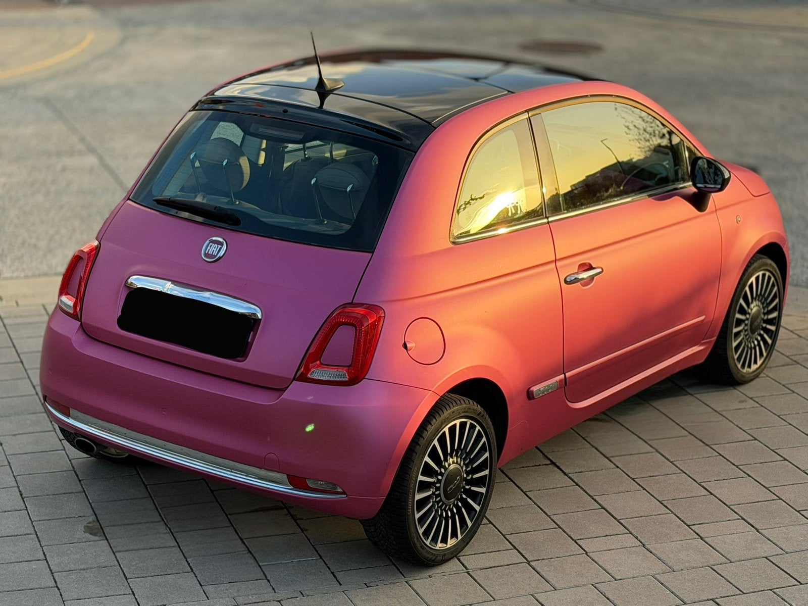 FIAT 500 1.2 ~ ROZE WRAP ~ CRUISE CTRL ~ LEDER ~ NIEUWE DIST, Auto's, Voorwielaandrijving, Euro 6, 4 cilinders, Leder