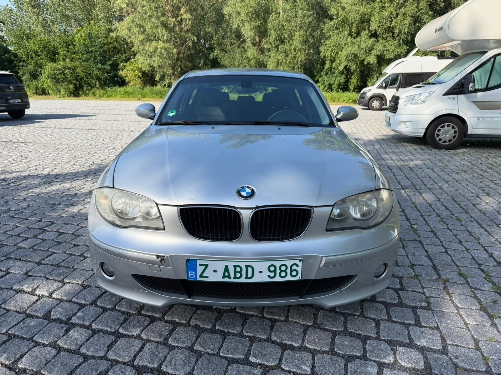 BMW 116 I BENZINE EURO4 12/2006 187.000KM BLANCO GEKEURD AIR, Autos, BMW, Entreprise, 5 portes, Tissu, Euro 4