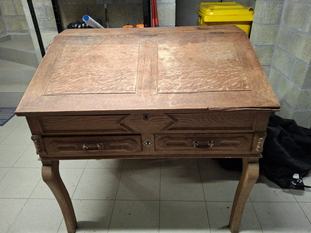 Bureau en chêne, Antiquités & Art, Enlèvement