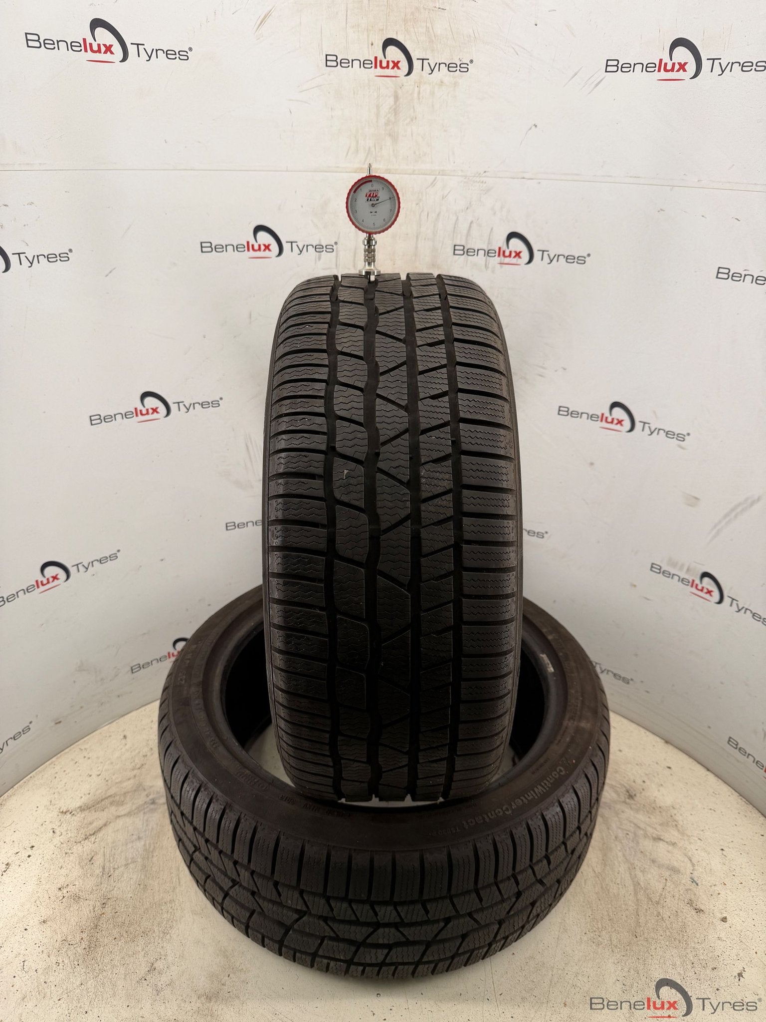 winter 235/40R18 Continental 235/40 R18 235/40/18 2354018 ms, Pneus hiver, Véhicule de tourisme, -, -