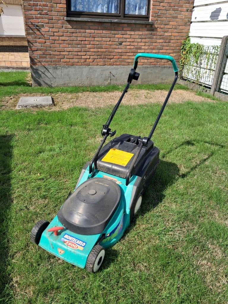 Grasmachine, Enlèvement, Utilisé, Tondeuses à gazon électriques, Valex Montecarlo