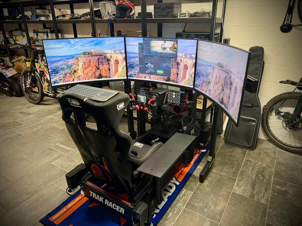 Triple screen 32 pouces 2k 180hz, Enlèvement, Comme neuf