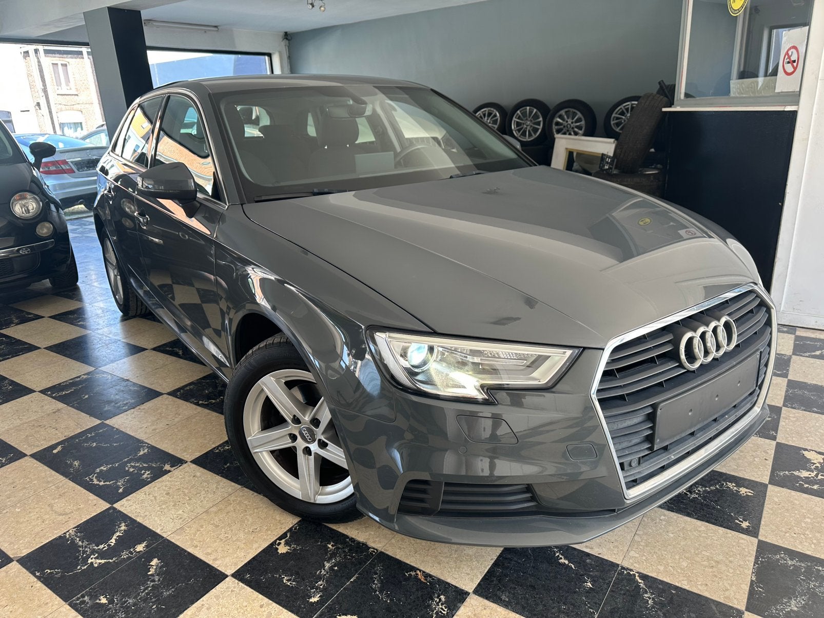 Audi A3 1.6 TDi *XENON * GPS  * SPORT * EURO 6b*, Auto's, Audi, Bedrijf, Te koop, A3, ABS, Adaptieve lichten, Airbags, Airconditioning