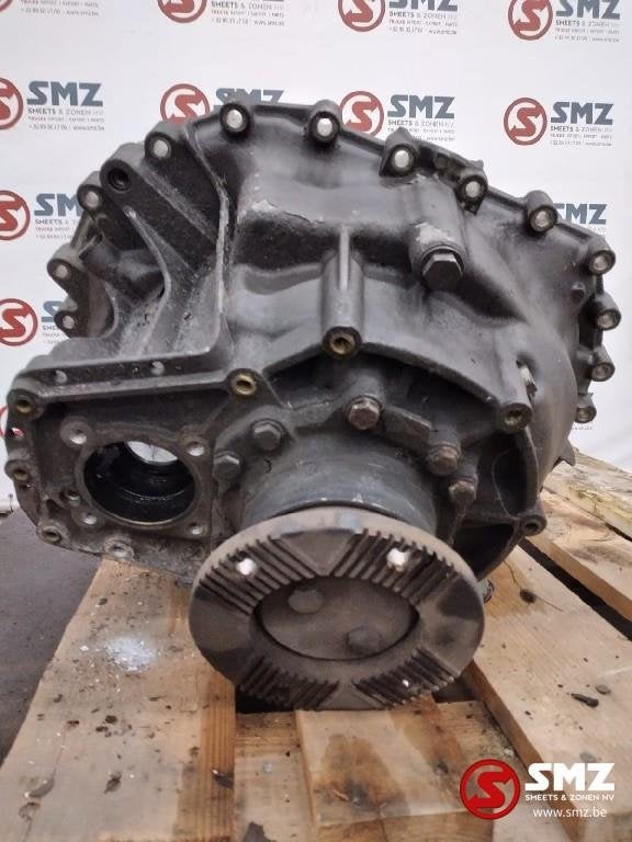 Occ carter de boîte de vitesses ZF, Autos : Pièces & Accessoires, Utilisé, Autres marques, Transmission et Accessoires