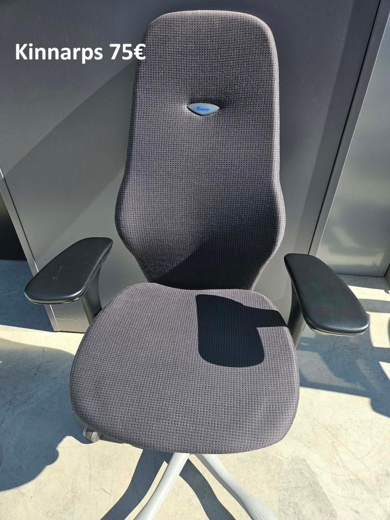 Kinnarps stoelen van leer en stof, Huis en Inrichting, Ophalen, Zo goed als nieuw, Leer, Eén